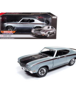 1971 Buick GSX MCACN Platinum Mist Metallic/ Silver Limited Edition to 1002 pieces Worldwide 1/18 Diecast Model Car by Autoworld AMM1138