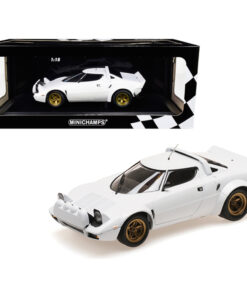 1974 Lancia Stratos White Limited Edition to 300 pieces Worldwide 1/18 Diecast Model Car by Minichamps 155741700