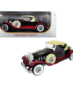 1930 Packard 734 Boattail Speedster Black 1/18 Diecast Model Car by Signature Models 18138bk